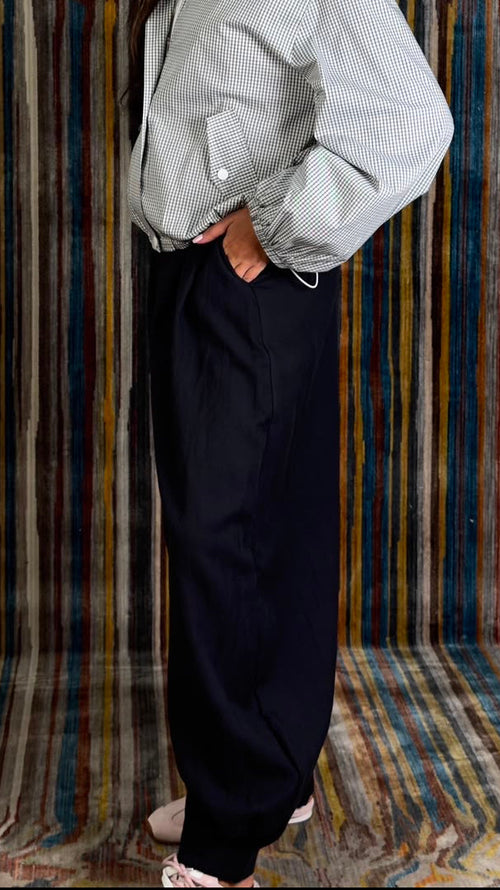 Barrel-leg Trouser